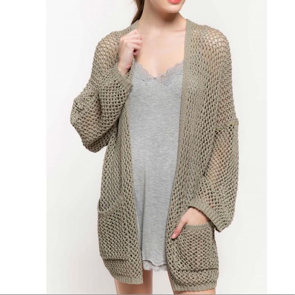 Sweaters - Olive Open front open light weight knit cardigan